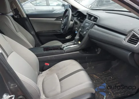 2018 Honda Civic Lx z USA, uszkodzony, nr VIN 2HGFC2F58JH545751